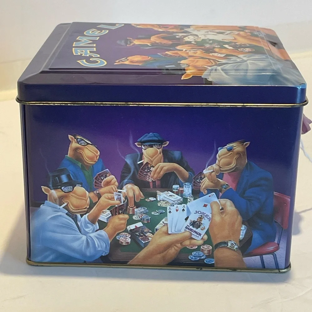 Camel Collectible Poker Set - Picture 7 of 8
